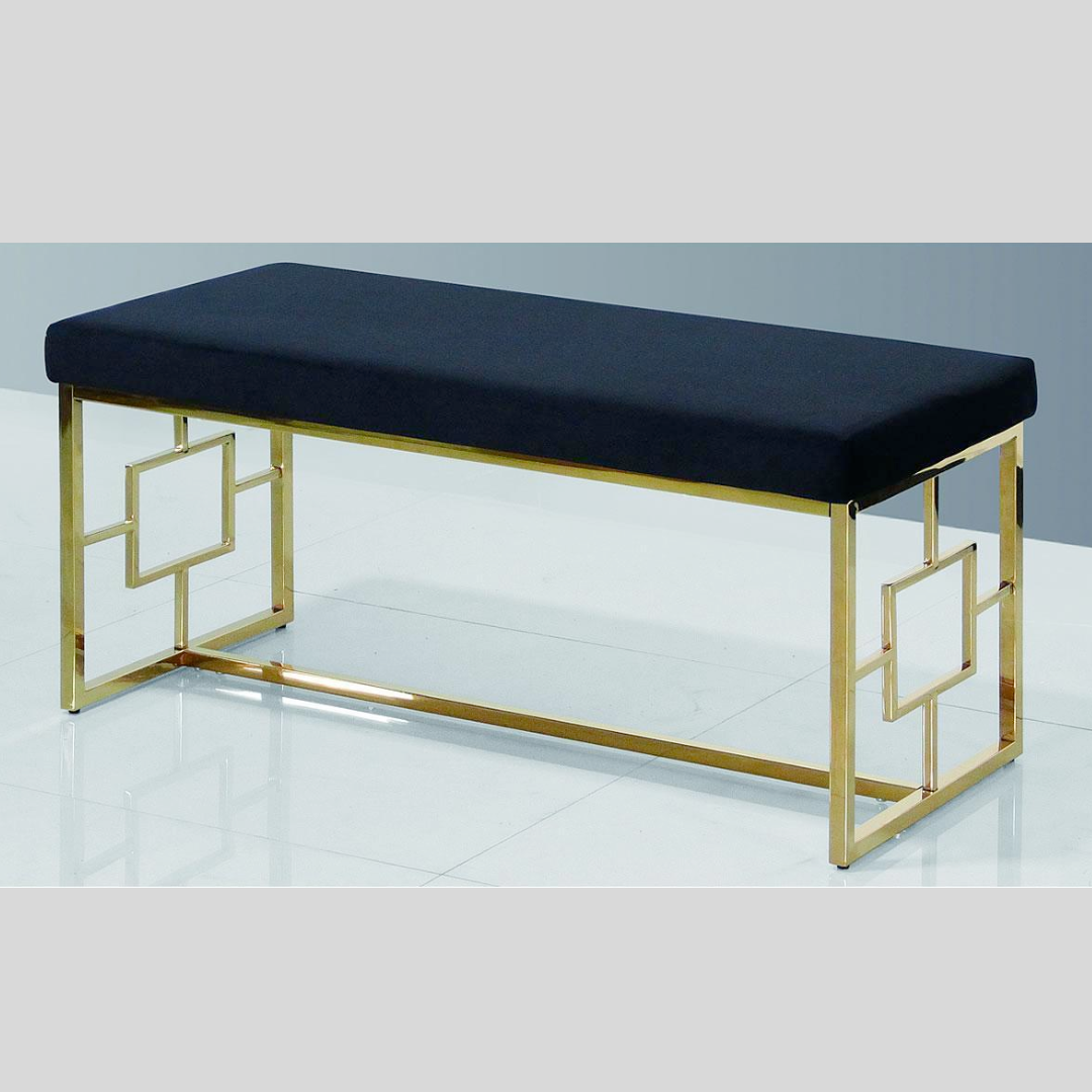 Bench in Black Bench in Black